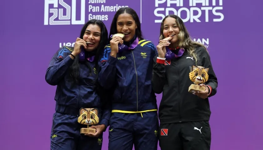 Podio de la prueba de velocidad individual. 