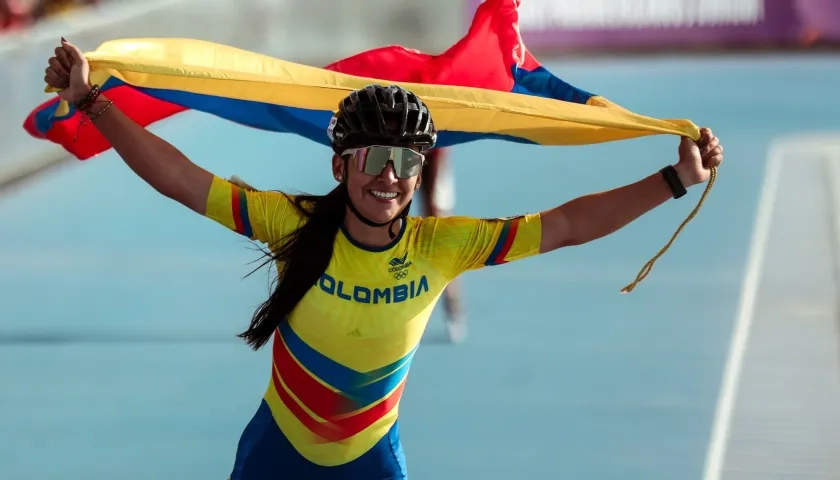 Yicel Giraldo, oro en la prueba de los 5000 metros por puntos individual femenino.