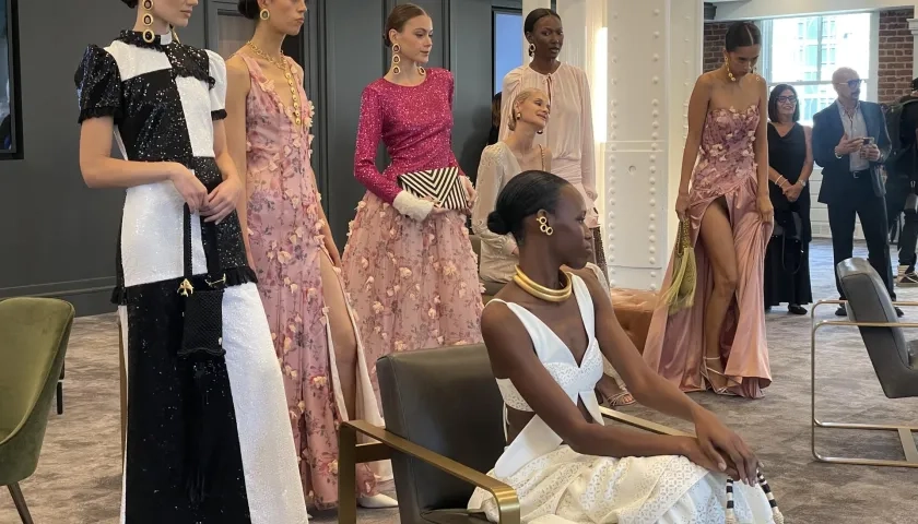 Modelos lucen diseños de la colección primavera-verano 'Bloom'. 