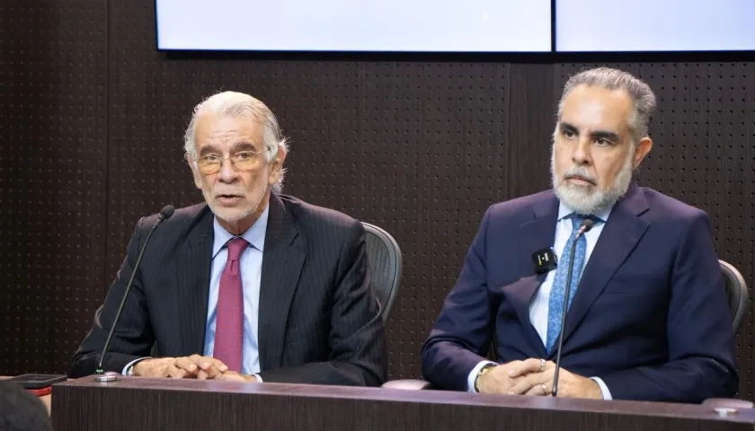 Eduardo Verano, gobernador del Atlántico, y Armando Benedetti, ministro del Interior.