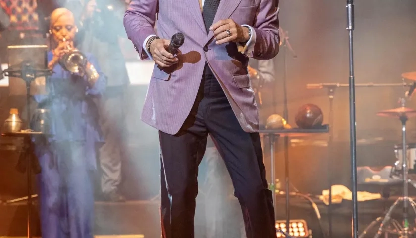 Gilberto Santa Rosa.