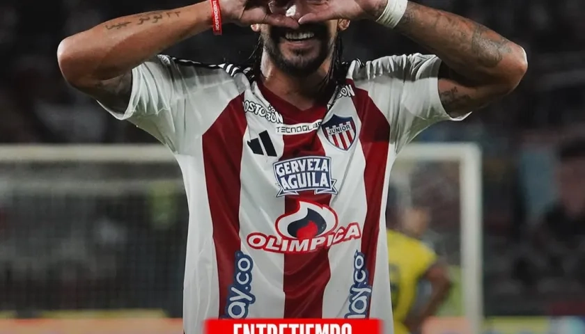 Javier Báez, defensor de Junior.