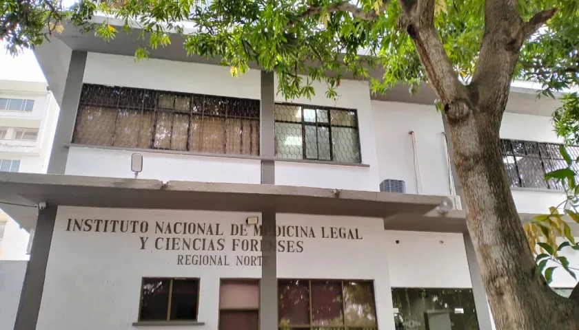 Los cuerpos de los dos jóvenes se encuentran este lunes en Medicina Legal. 