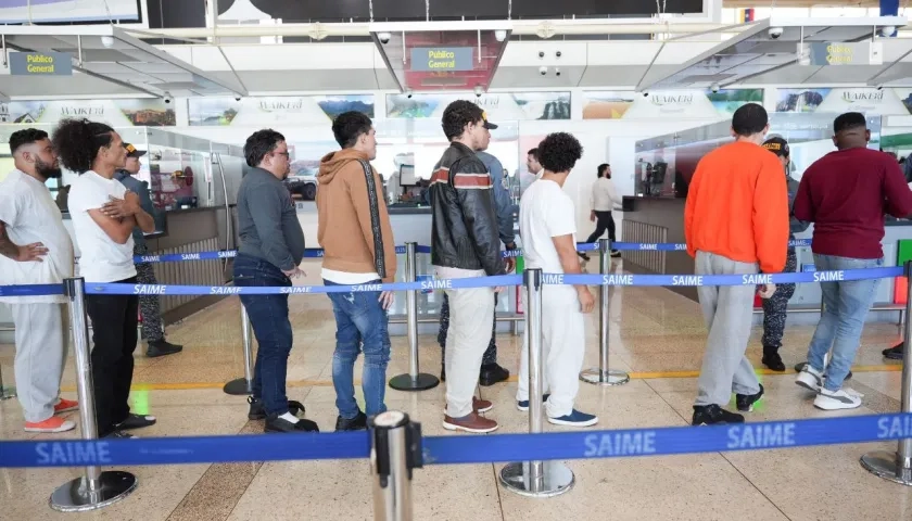 Migrantes venezolanos retornando a su país. 