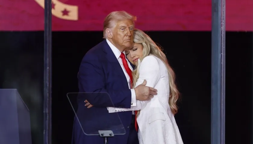El presidente de EE.UU., Donald Trump y Erika Kirk, viuda de Charlie Kirk.