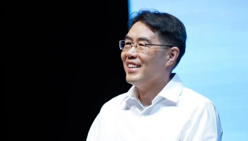 El embajador de China en Colombia, Zhu Jingyang.