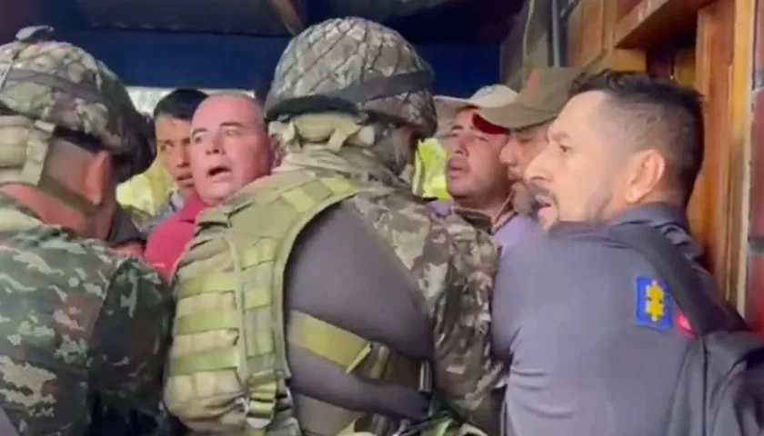 Asonada la vereda La Samaria, en la Macarena, Meta.