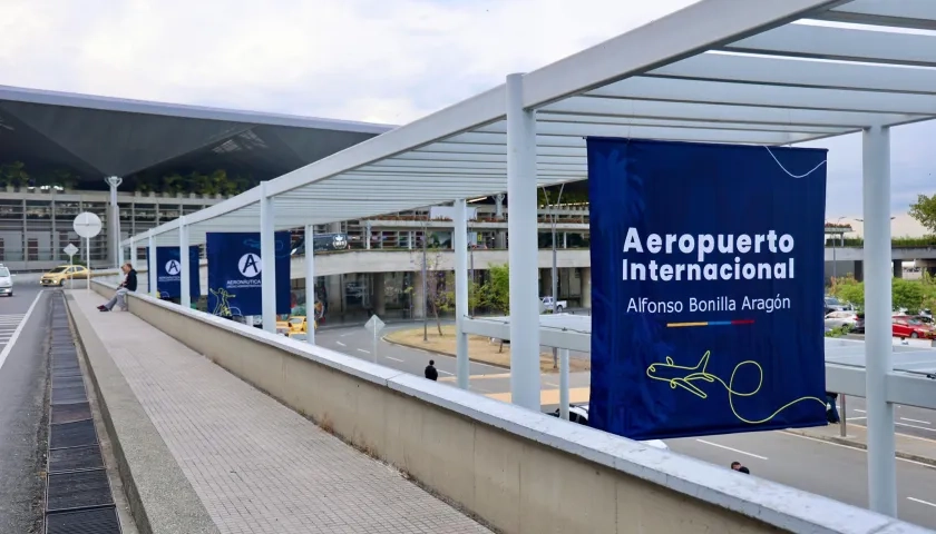 Aeropuerto Internacional Alfonso Bonilla Aragón.