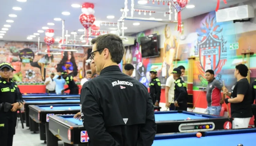 Caravanas de seguridad recorre distintos comercios y zonas priorizadas en Atlántico.