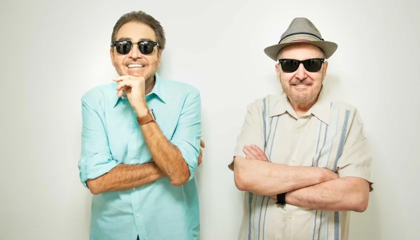 Hansel y Raúl en la nómina de artistas.