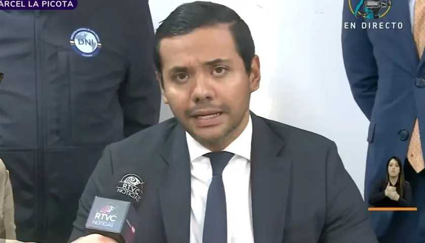 Camilo Pineda, Delegado de la Oficina del Alto Comisionado para la Paz. 