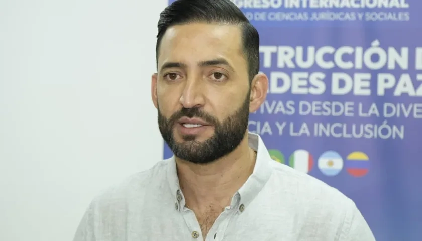 Carlos Mario Zuluaga, vicecontralor.