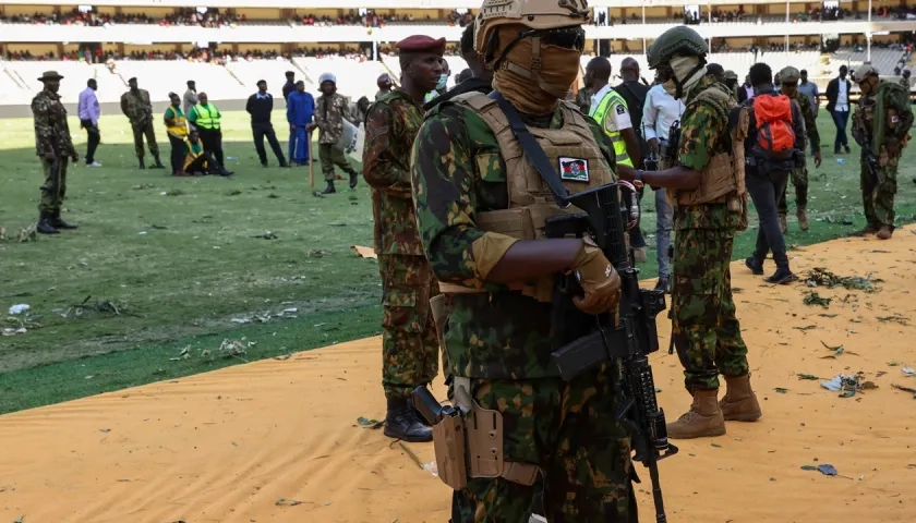 La imagen después del caos en el estadio.