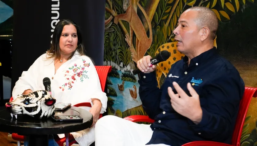 Secretario de Cultura del Distrito, Juan Carlos Ospino y Diana Acosta, directora del Museo de Arte Moderno.