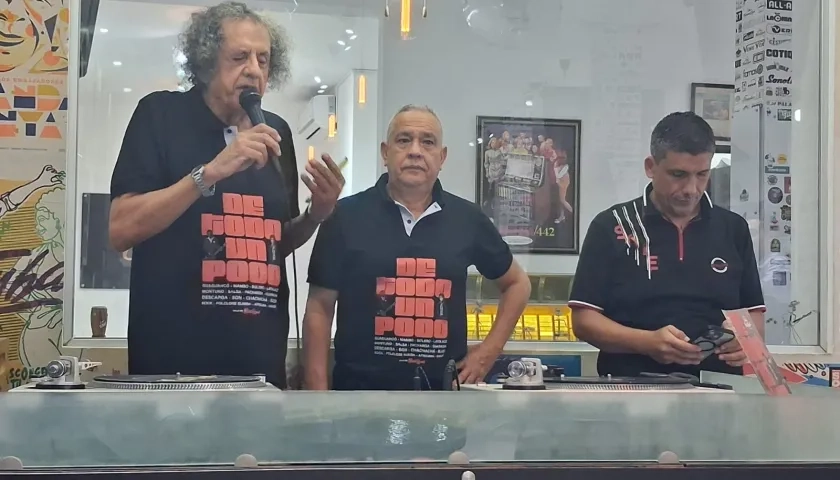 Isidoro Corkidi, Manuel Henríquez y Jaime Zabala, durante la maratón musical.