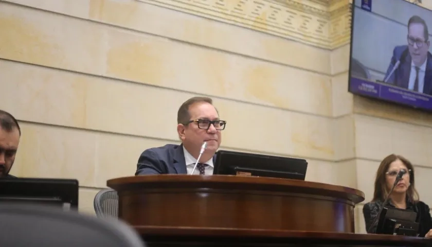 Lidio García, presidente del Senado