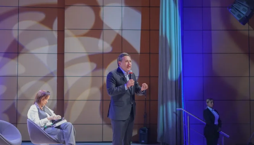 El precandidato Mauricio Lizcano.