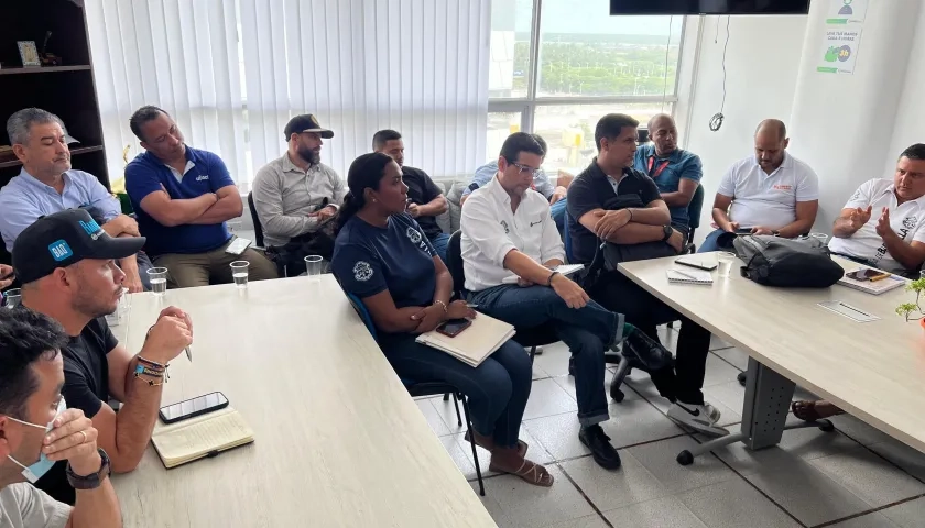 Mesa técnica por cableado aéreo.