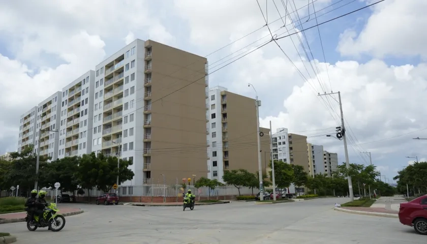 Urbanización Puerta Dorada