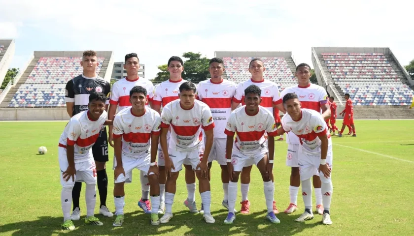 Selección Atlántico sub-17 de fútbol, subcampeona nacional de la categoría. 