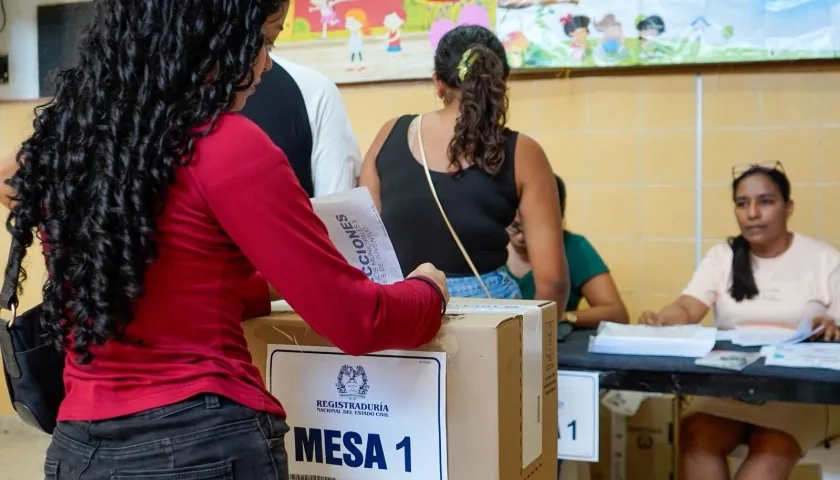 Las votaciones se iniciaron a las 8:00 a.m. hasta las 4:00 p.m. 