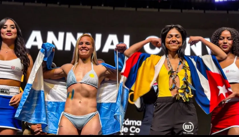 La argentina Gabriela Alaniz y la colombiana Laura Wollemann, protagonistas de la pelea estelar.
