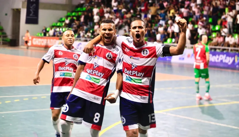 Independiente Barranquilla viene de empatar 4–4 con Sabaneros. 