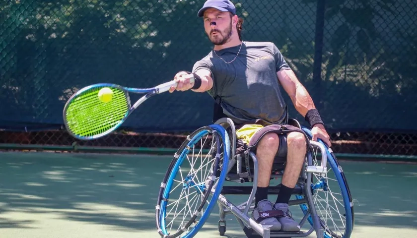 El costarricense José Pablo Gil venció en la final al argentino Ezequiel Casco.
