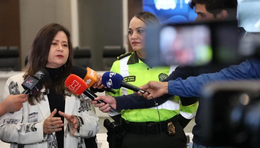 María Fernanda Rojas, ministra de Transporte, entrega el balance de movilidad. 