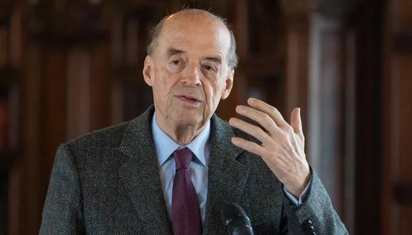 Álvaro Leyva Durán.