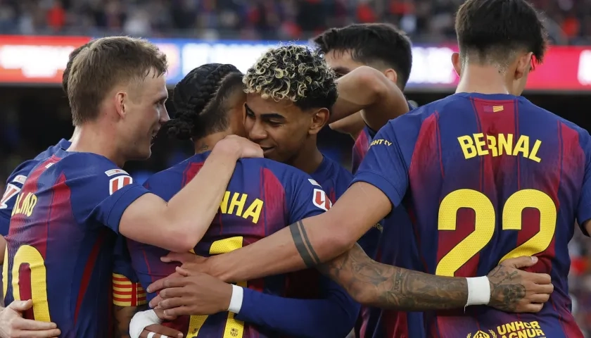 Jugadores del Barcelona celebrando uno de los goles.