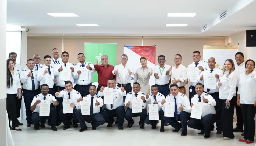 Grupo de conductores de Brasilia certificados.