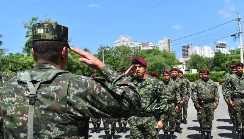 Soldados que brindarán seguridad en IV Cumbre CELAC.