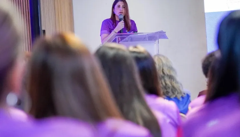 Defensora Iris Marín