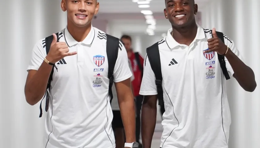 Carlos Olmos y Joel Canchimbo, jugadores sub–20 del Junior.