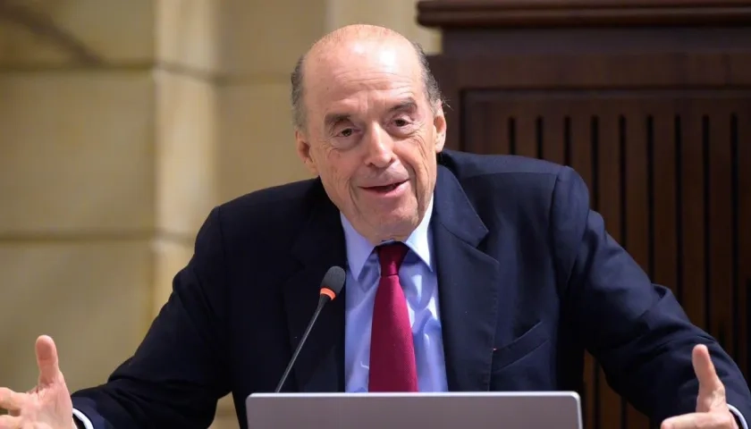 Álvaro Leyva Durán.