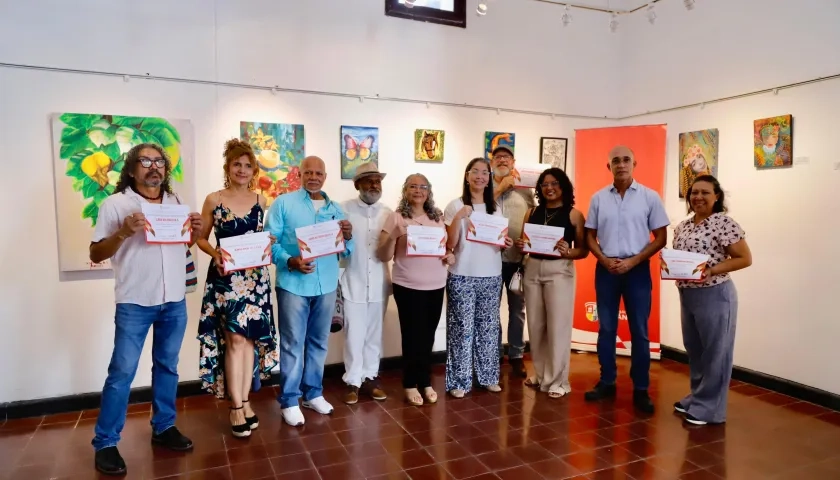 Artistas plásticos al final el taller.