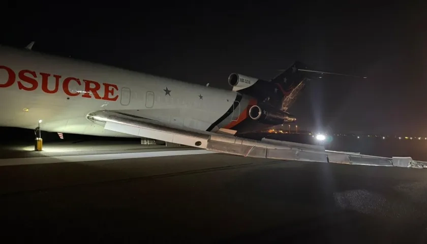 Así quedó el avión tras el incidente. 