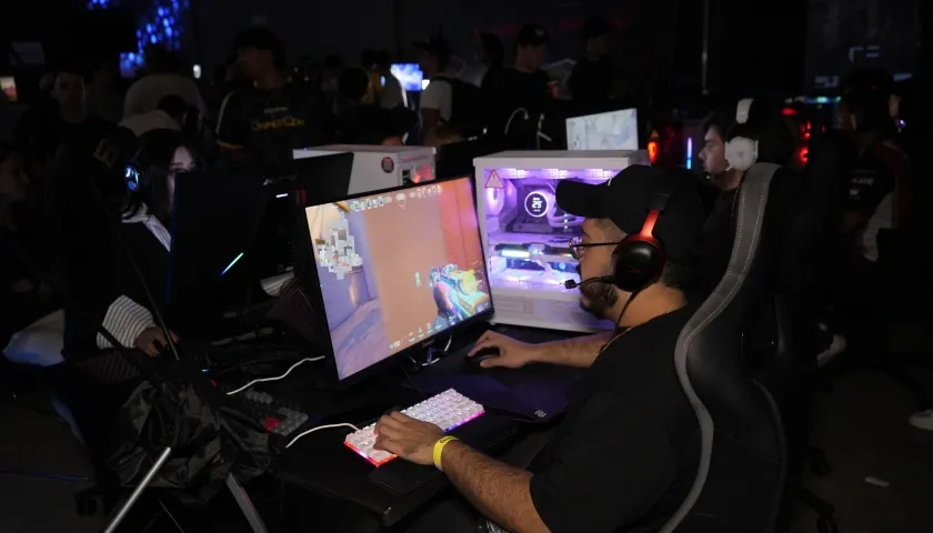 Asistentes al GamerCon.