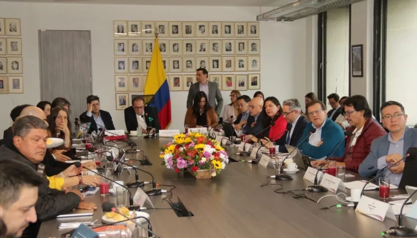 Mesa de concertación del salario mínimo.