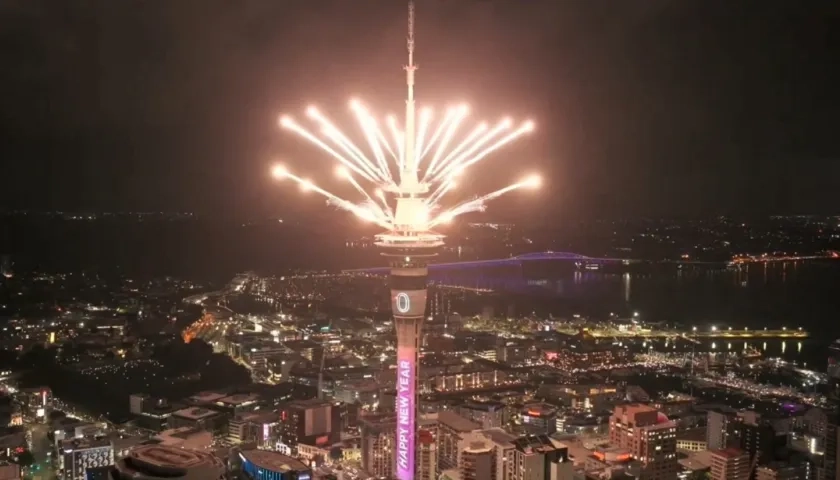 Celebración del año nuevo en Auckland, Nueva Zelanda.