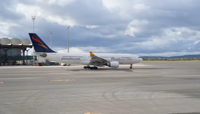 Aerolínea Plus Ultra