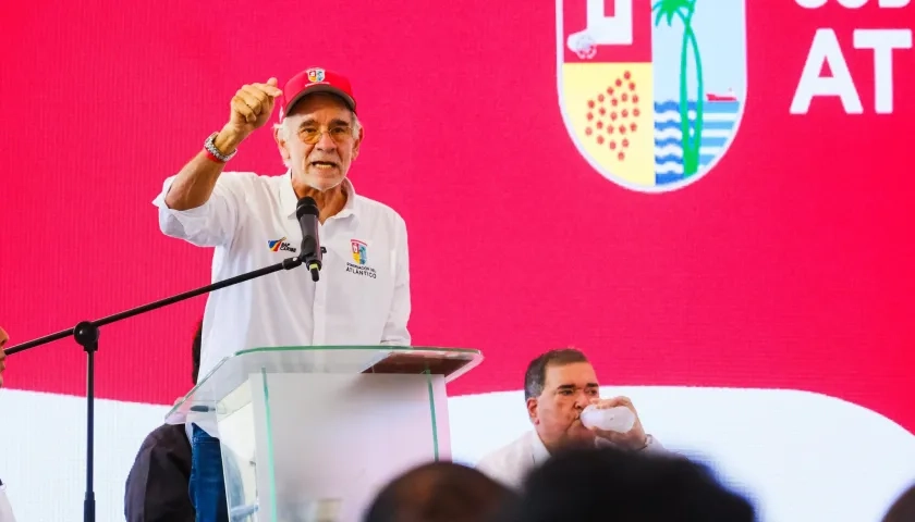 El Gobernador del Atlántico, Eduardo Verano.