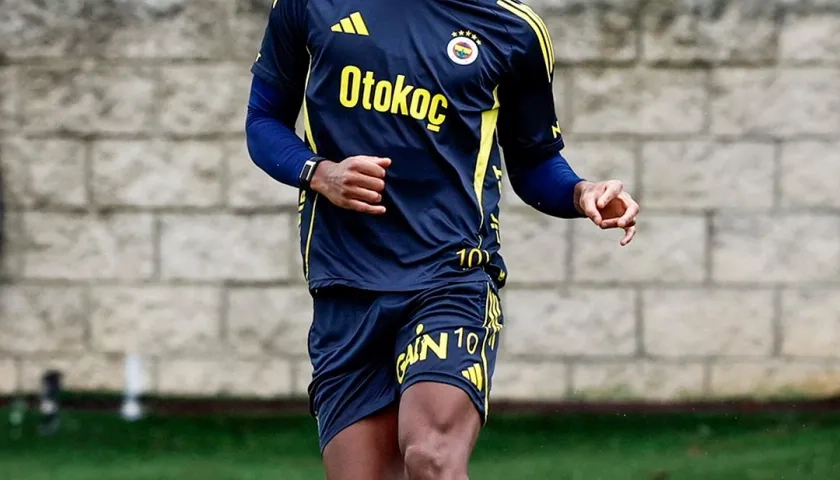 El colombiano Jhon Jáder Durán, delantero del Fenerbahçe.