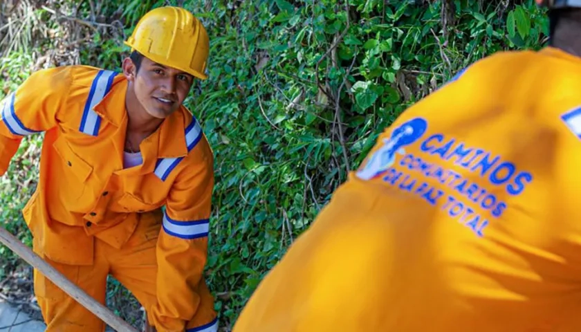 Programa Caminos Comunitarios de la Paz Total