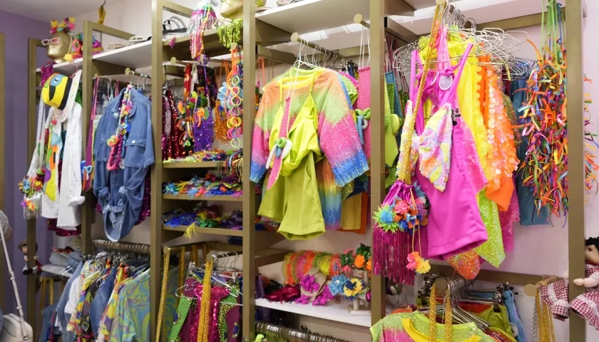 Las lentejuelas predominan la colección 'La K-Z Divine'.