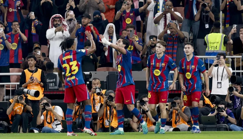 Jugadores del Barcelona celebrando uno de los goles.