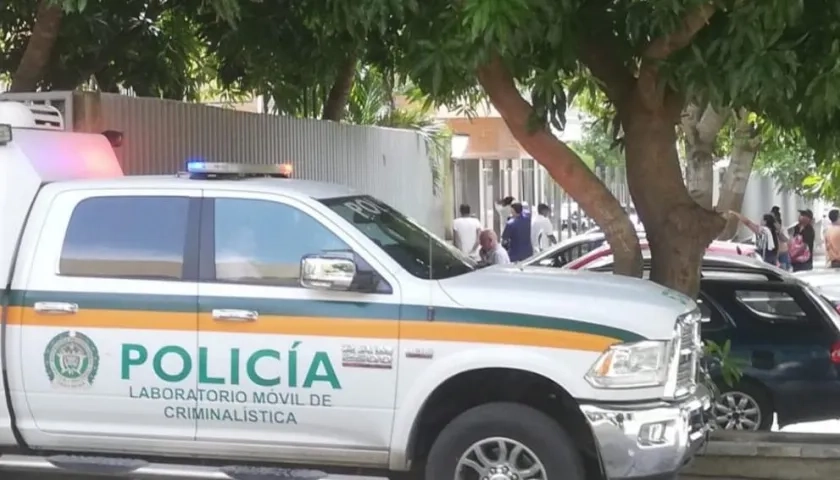 El cuerpo del hombre accidentado fue llevado a Medicina Legal. 