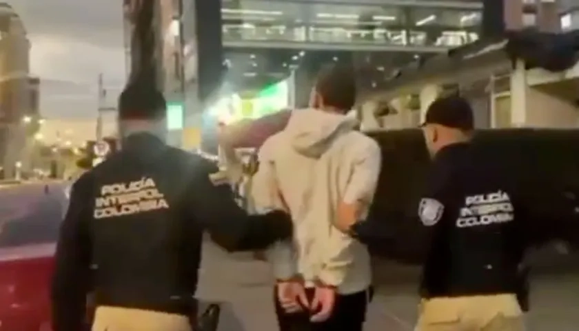 Las capturas del extranjero y de la colombiana se realizaron en Bogotá. 