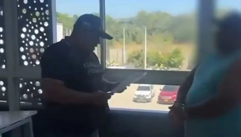 Víctor David Macías Parra, alias ‘Jabalí’, cuando era capturado por la Policía. 